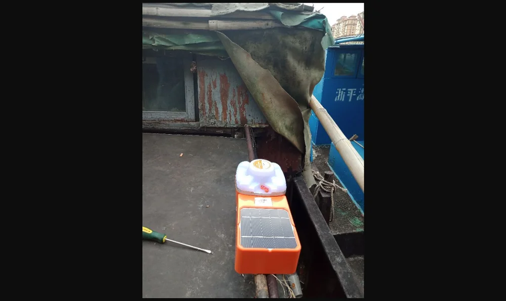 GPS and Beidou positioning terminals for vessels