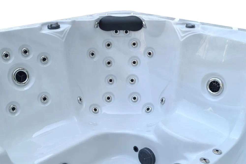 Outdoor 5 person Freestanding Massage Hot Tub Spa With LED Light