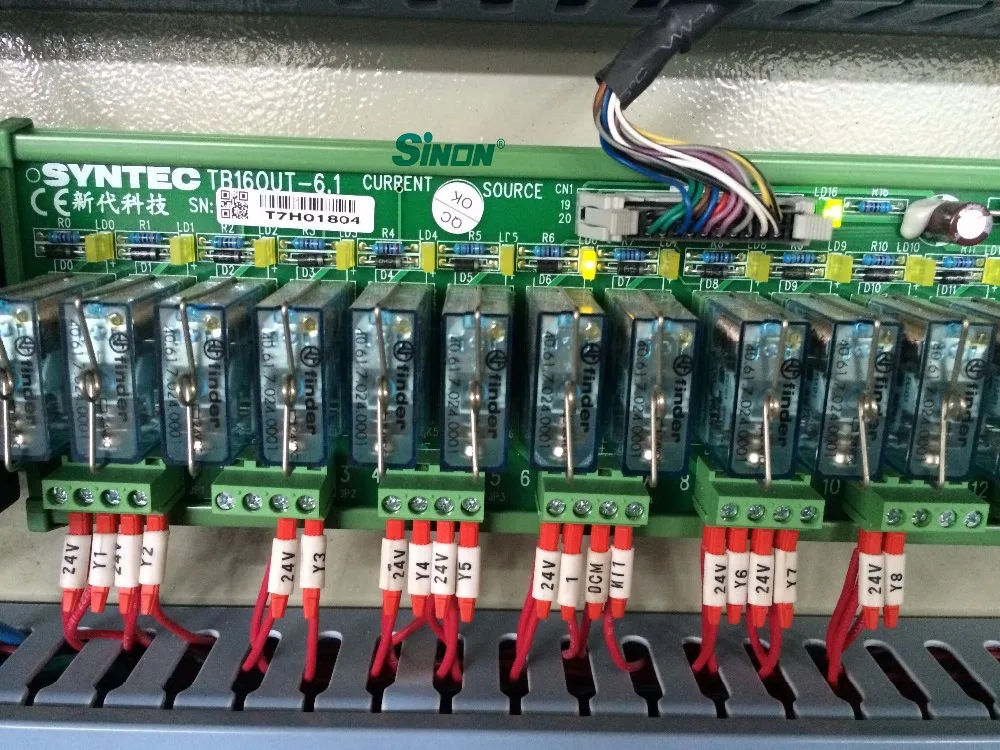 3500mm Length CNC Aluminium Profile 3 Axis CNC Milling Machine