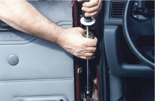 Car Door Hinge Pin Extractor Removal Tool Puller Set &Extractor to remove hinge pins from car doors