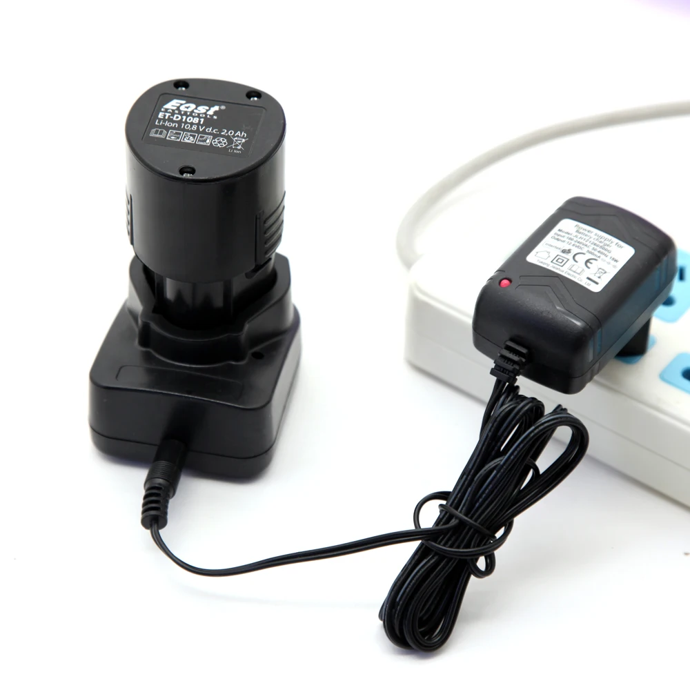 
EAST 10.8V Cordless Compact Garden Pruning Electric Saw - Branches, Wood, Plasterboard & Soft Metals - with spare blades 