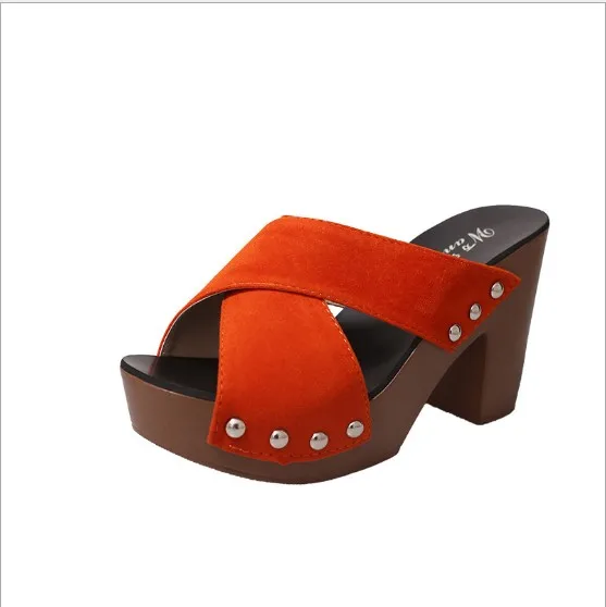 up-0109C Summer rivet cross strap thick heel platform shoes ladies high heel sandals for woman