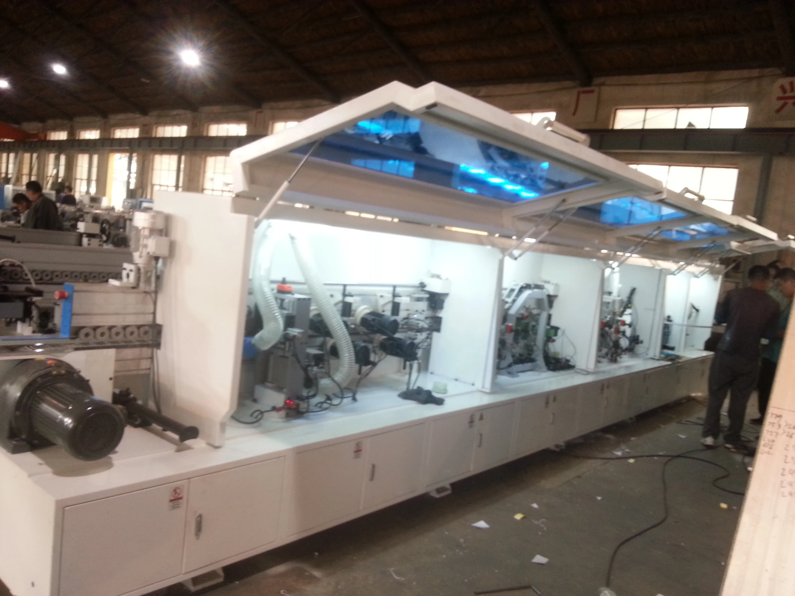 MDF and Melamine Panel Straight Line Automatic ABS and PVC Edge Banding Machine