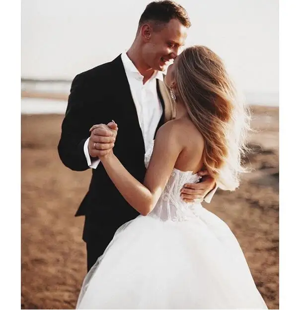 Wholesale New Turkey Long Sleeve Bride Wedding Dress