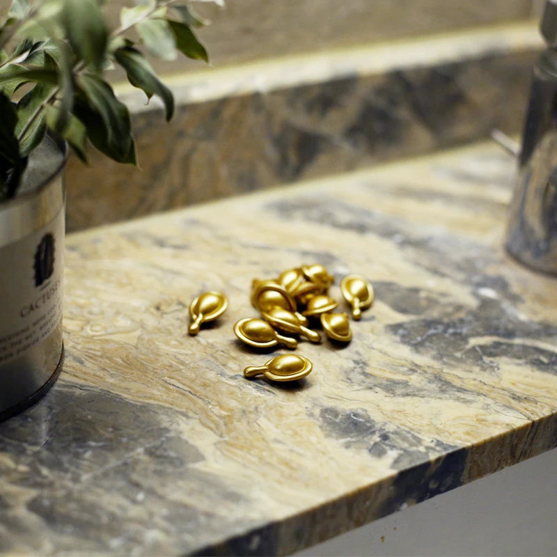 OEM ODM Dimethyl silicone Emu oil Whitening Firming Cc Makeup Concealer Face Cream