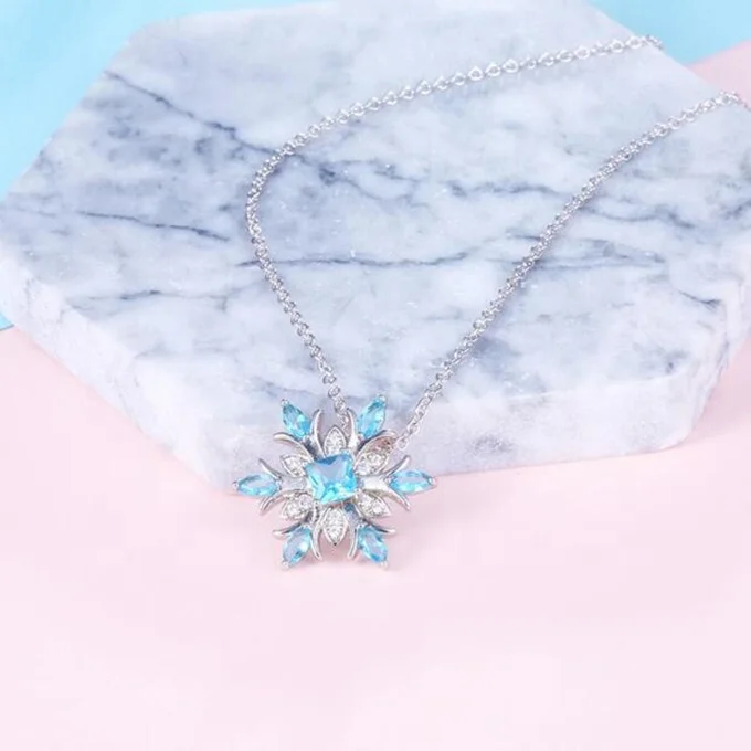 New Arrival Silver Plated Fashion Pendant Stone Jewelry Snowflake Necklace