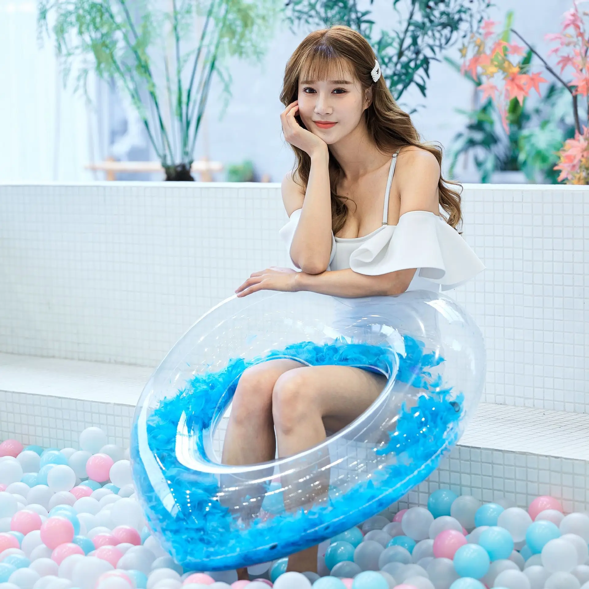 factory newest custom INS good selling beach and pool party toys swimming heart ring float inflatable float pool ring beach toys
