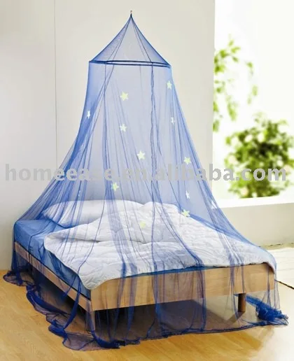 Mosquito net with glowing stars / Bed canopy with glowing stars