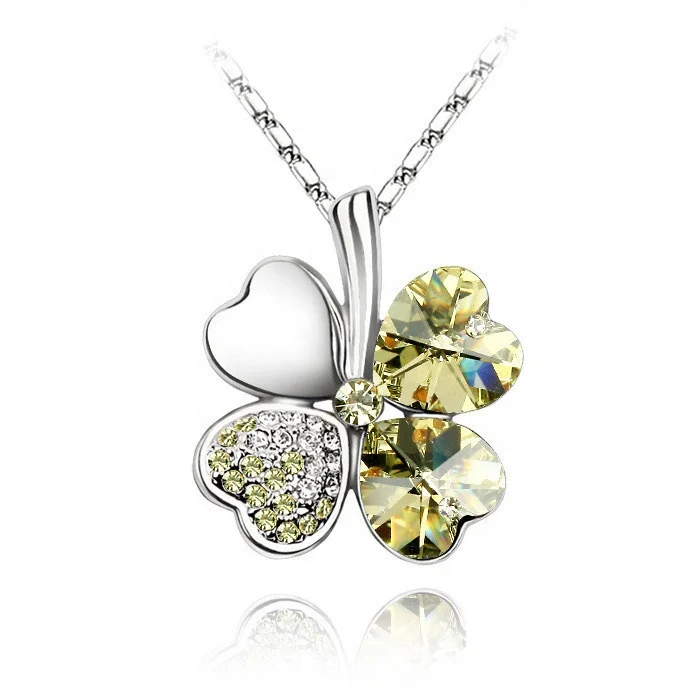 Trending Nickel free Alloy jewelry accessories Fashion lucky Green Crystal 4 Four Leaf Heart Clover Pendant Necklace For women