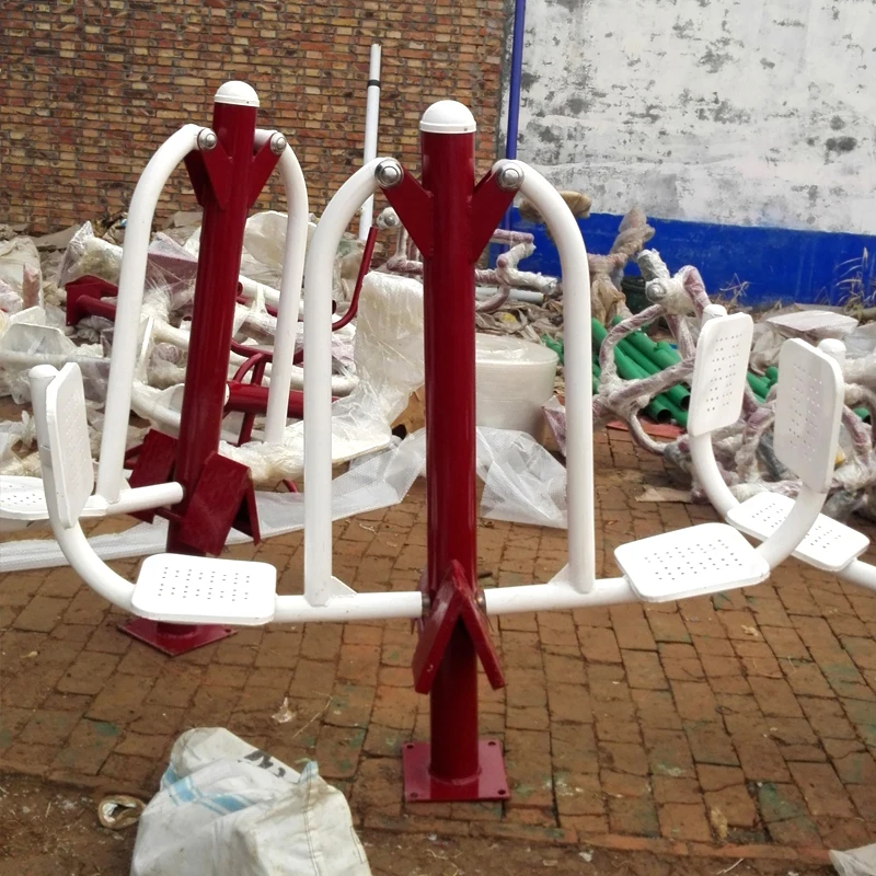 Outdoor hammer strength double leg press gym equipment