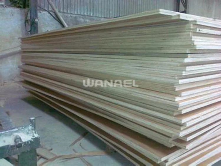 
Wanael Commercial Birch Plywood Sheet Wanael Commercial Birch Plywood Sheet