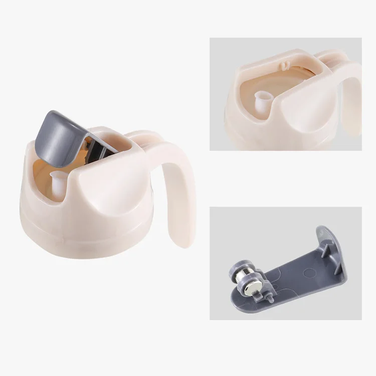 Best Seller Creative Design PP Resin Silicone Glass With Handle Kitchen Accessories Leakproof Bottle Seasoning Tank