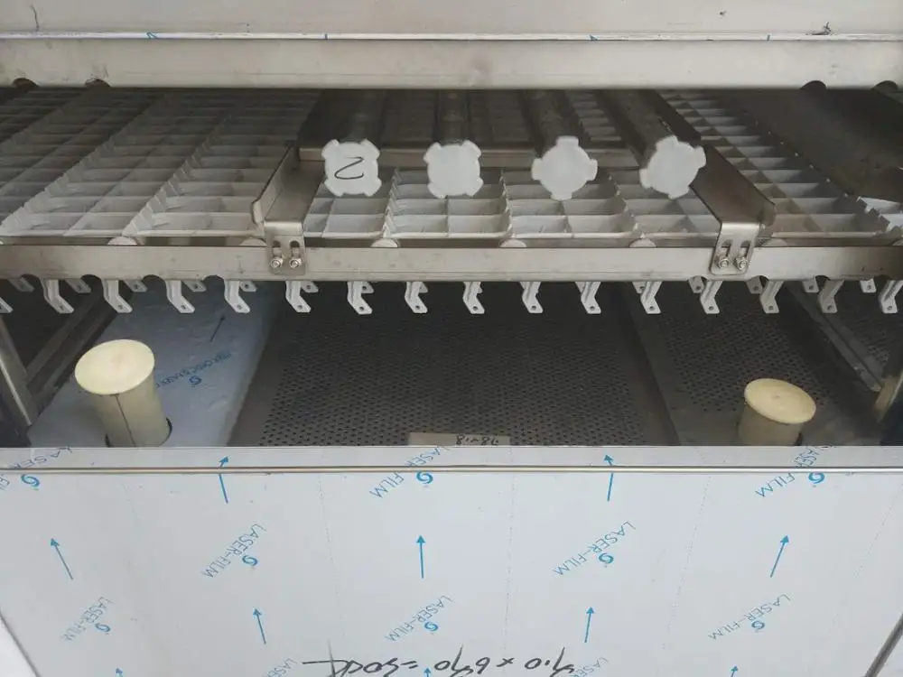 single washing tank flight type conveyor commercial dishwasher