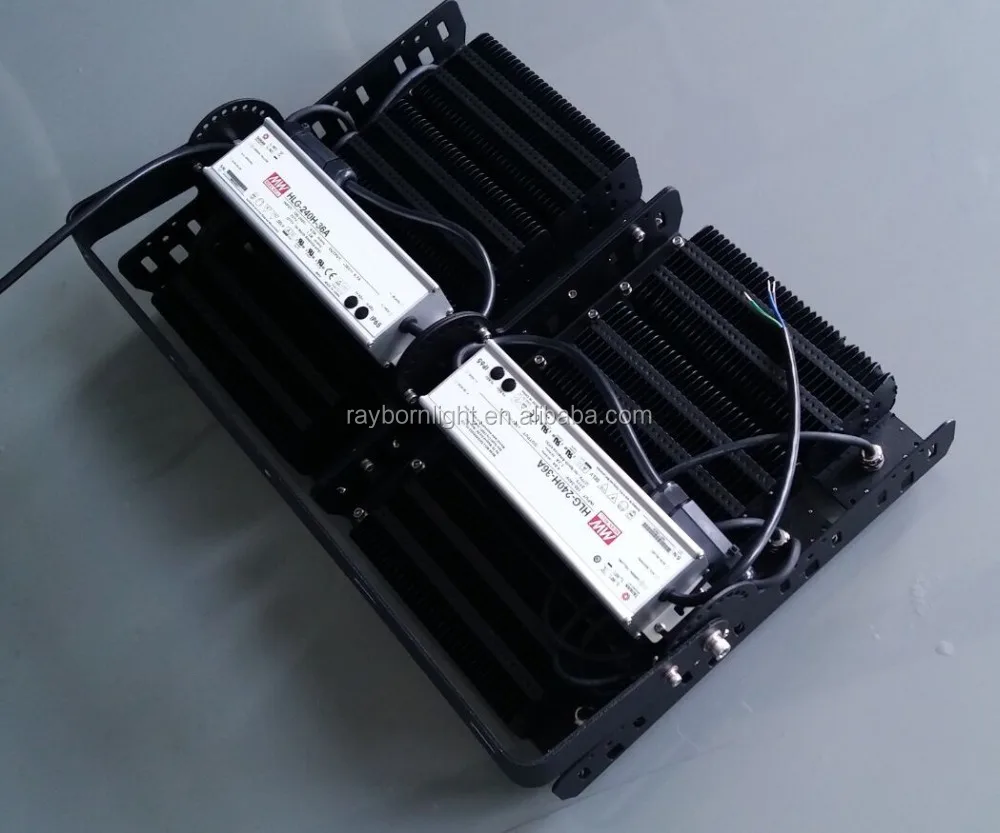 Best price High Lumens 52000LM 400w IP65 waterproof Meanwell Driver LED Floodlight