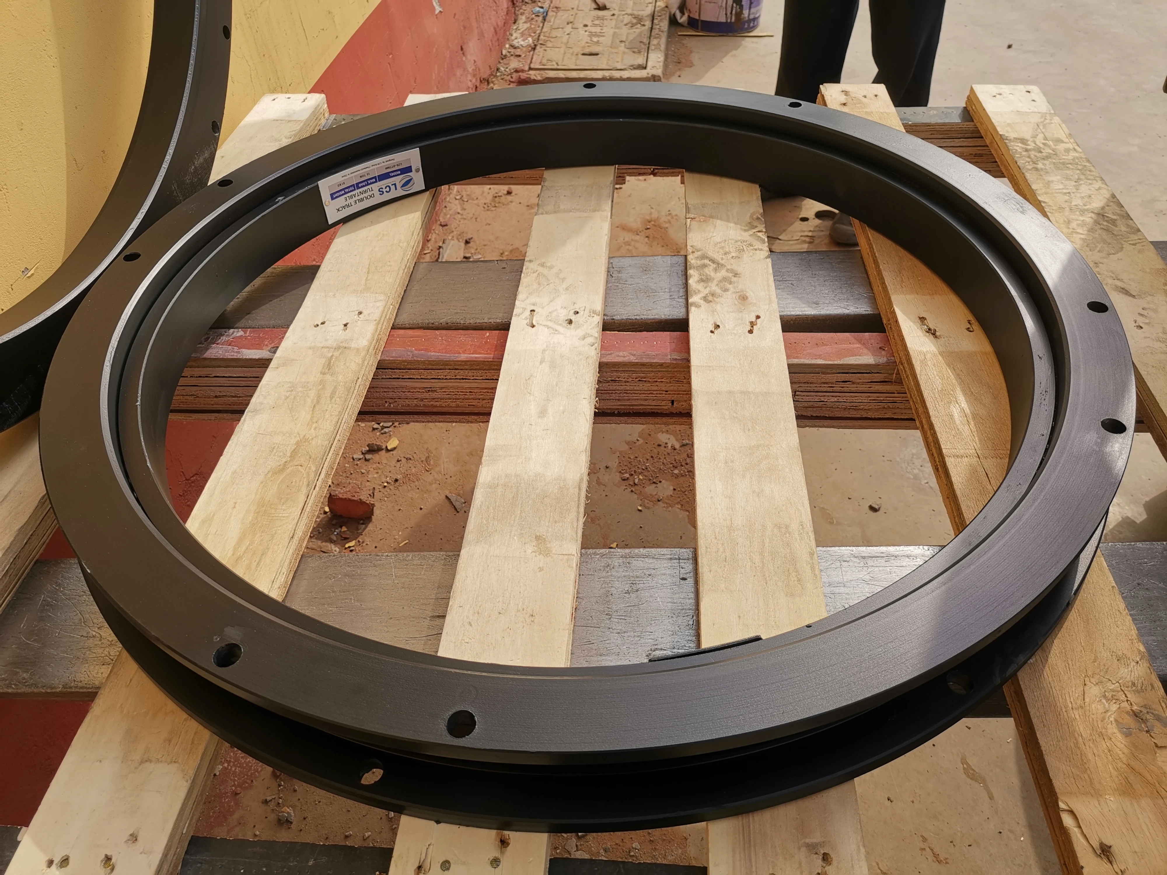 300--1300 mm full trailer parts Truck Trailer Slew Ring Bearing Turntable