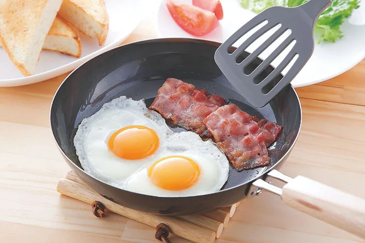 Japan Hot Sale Products Short Time Cooking Carbon Steel Pan