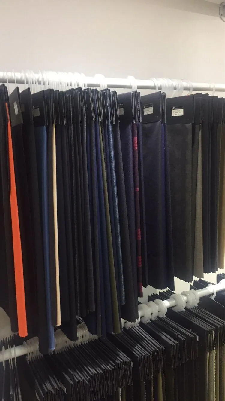 Хорошее качество 50% шерсть и 50% поли ткань для костюмов для мужчин