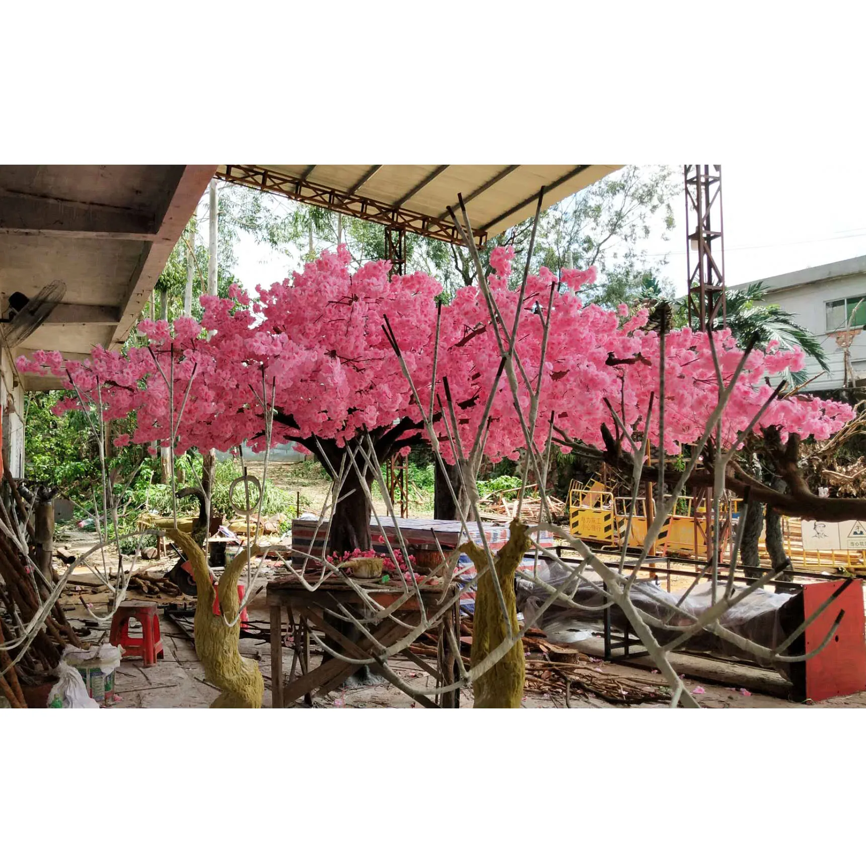 2023 Products Outdoor Pink Artificial Blossom Plastic Tree Indoor Flower Trees