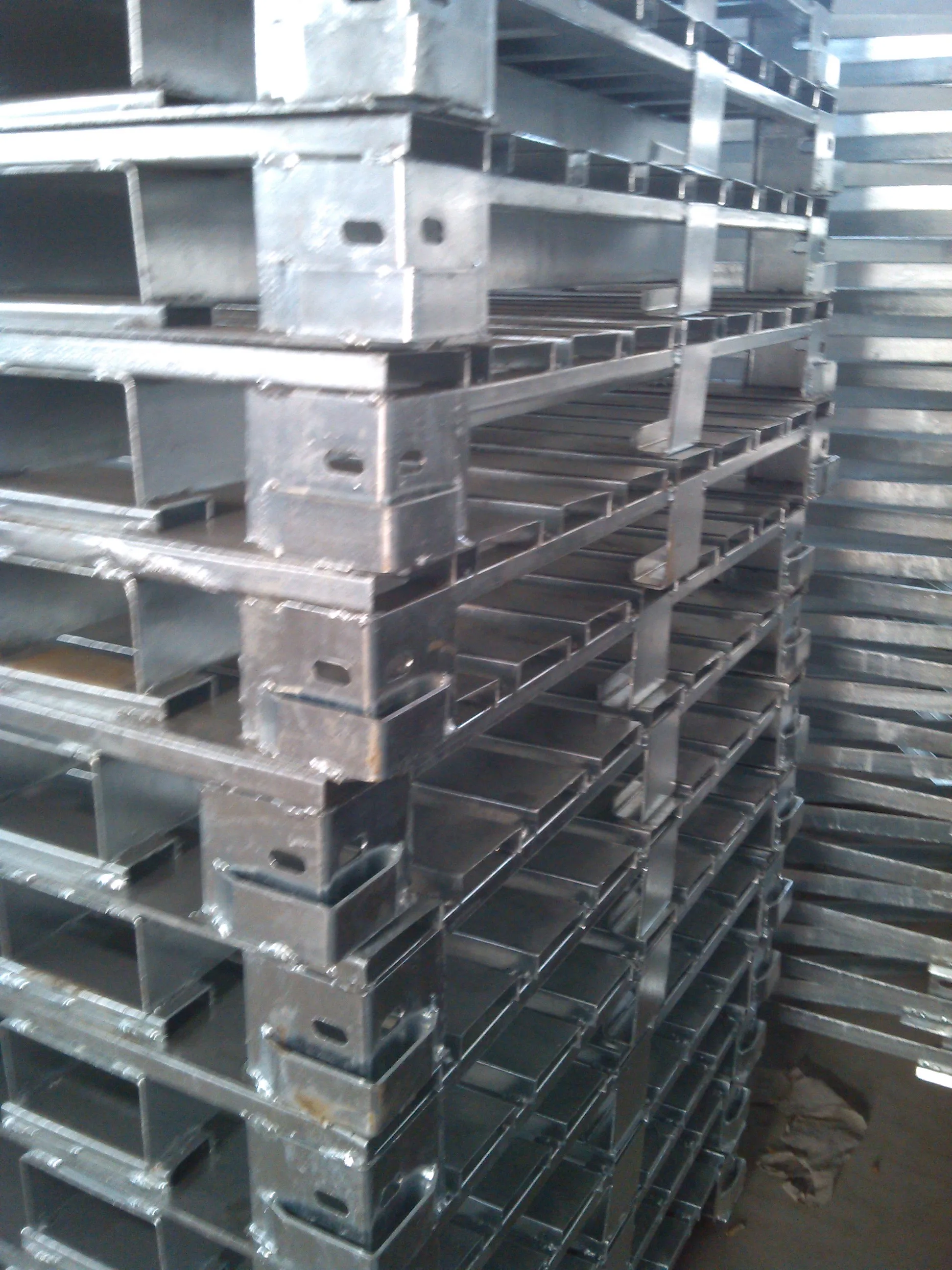 New Type Popular Economic Steel Pallet