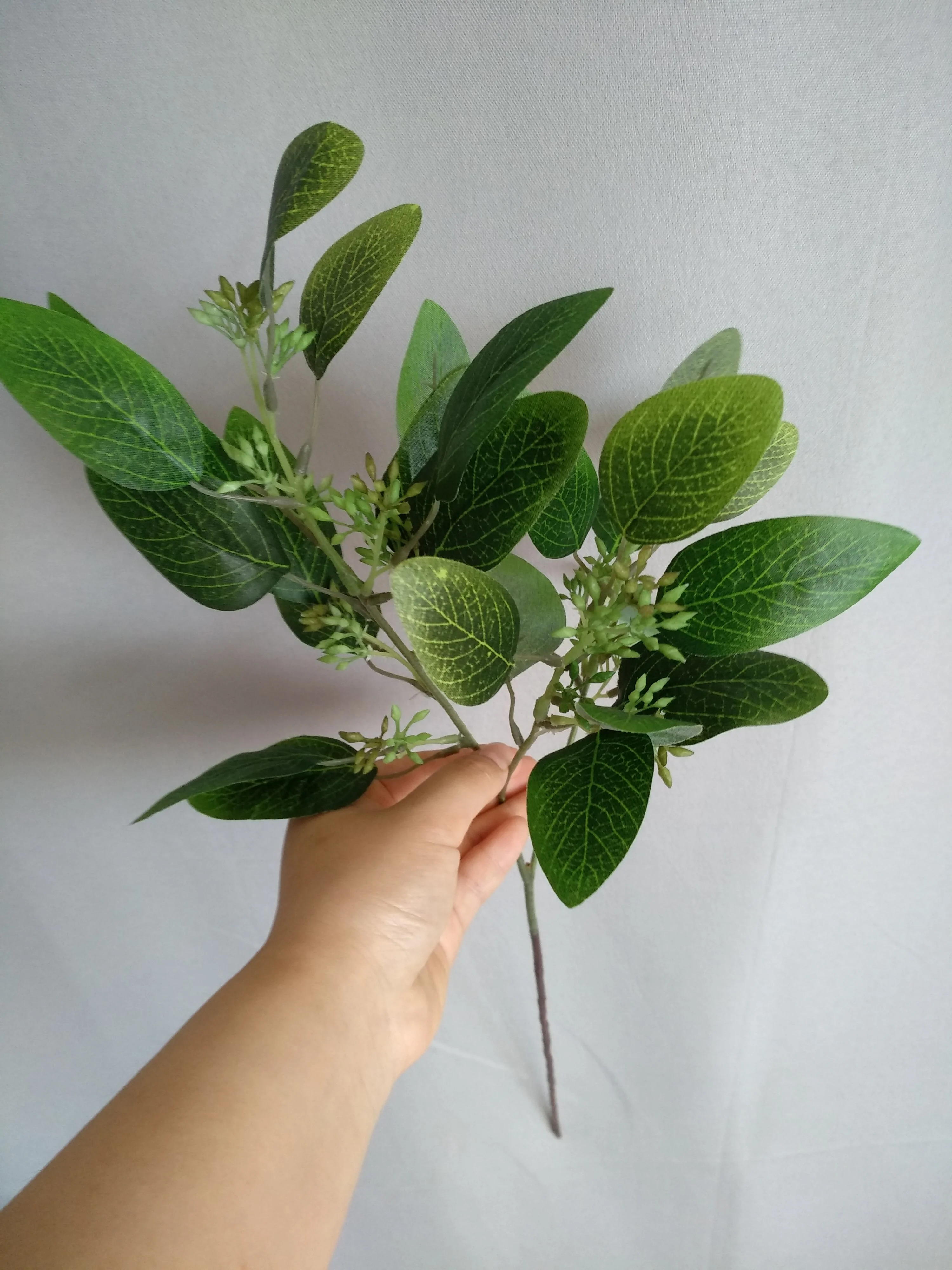 FC7003 Factory 3 branches green seeded artificial eucalyptus leaves foe sale