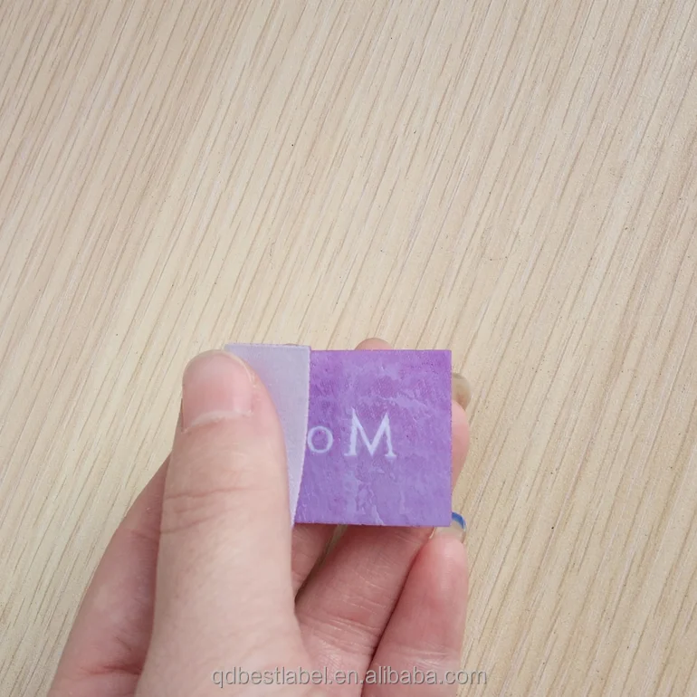 
Factory Price Custom Logo Woven Label With Glue 