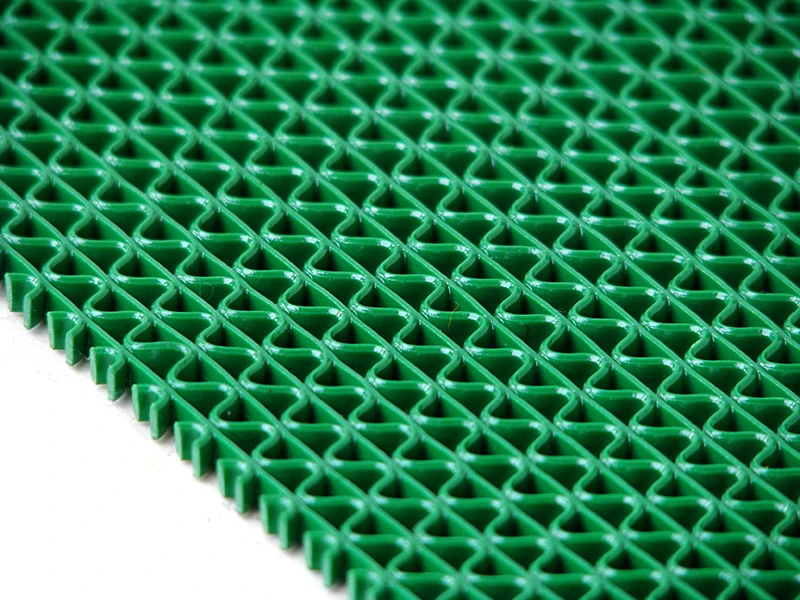 Large Plastic Green Vinyl Zigzag Front Door Mat