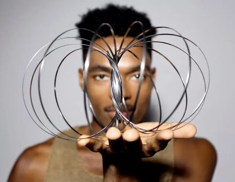 20182018 amazon hot eco friend stainless steel metal magic flow spring ring toy