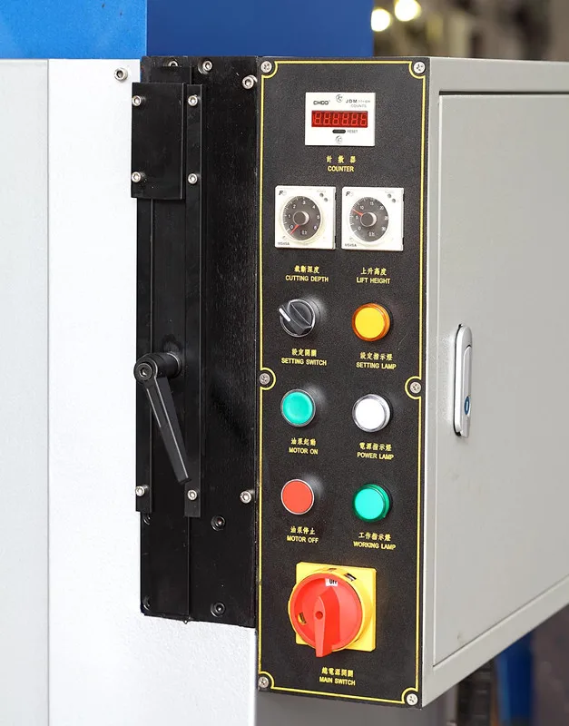 Hydraulic travel Head Cutting press Machine