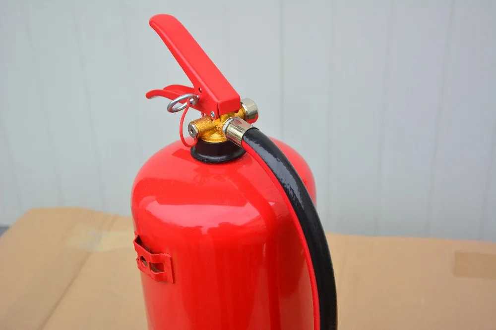 ABC Dry Powder Price List of Forest Fire Fighting Equipment 4kg Fire Extinguisher PVC Hose with Aluminum Nozzle Steel 18 Bar