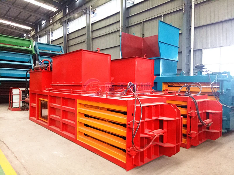 Scrap JapanesePlastic Bottles Paper Tire Baler Machine for Sale