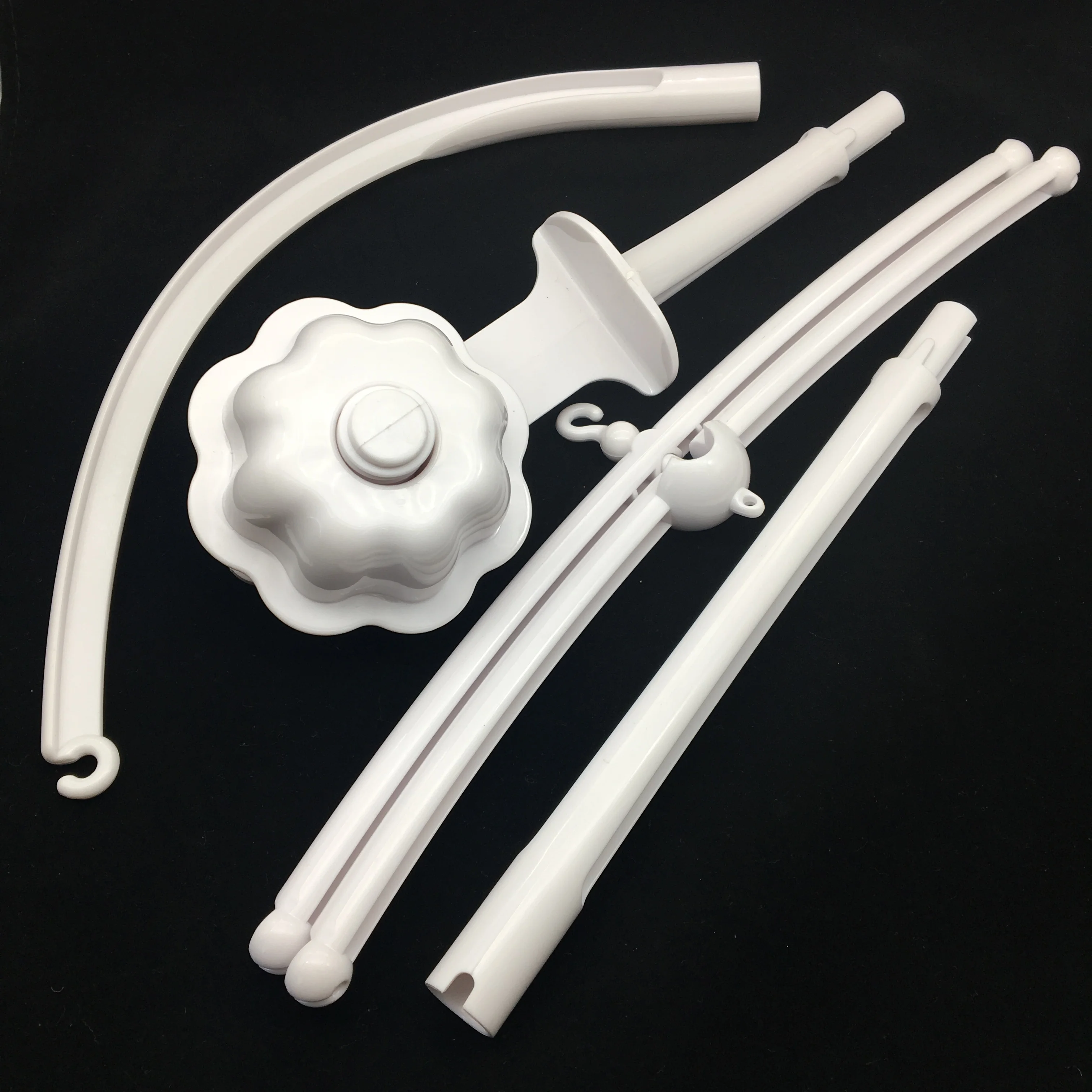 Flower Shaped Plastic Frame Mobile Set for Baby Crib