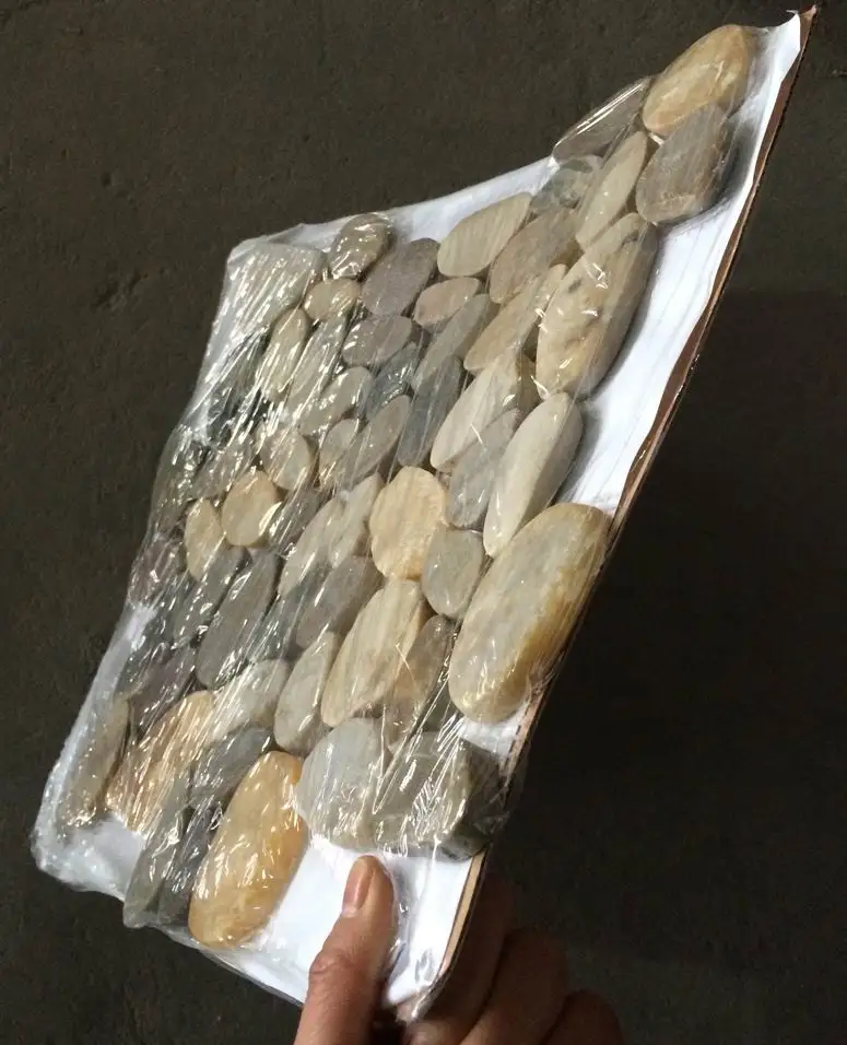 mesh cobblestone pavers  polished Cobblestone and Pebble Stone for landscaping