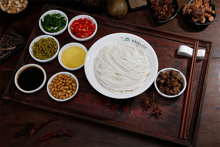 Chinese Wholesale Natural Rice Fresh Ramen Noodles 2019