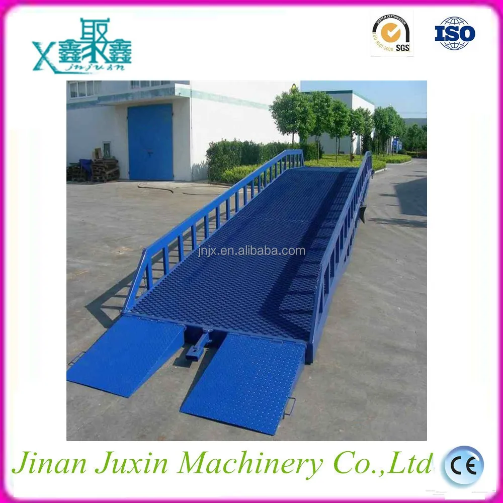 CE mobile heavy duty docking platform with hydraulic jacks