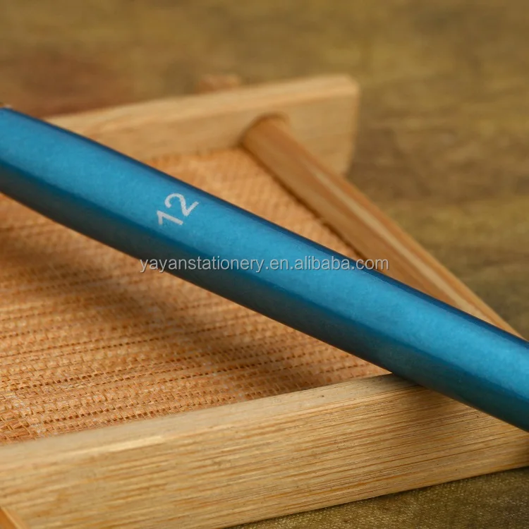 Made In China Manufacturer Professional 12pcs/set Synthetic Nylon Bristle Painting Brushes Artist for Studio