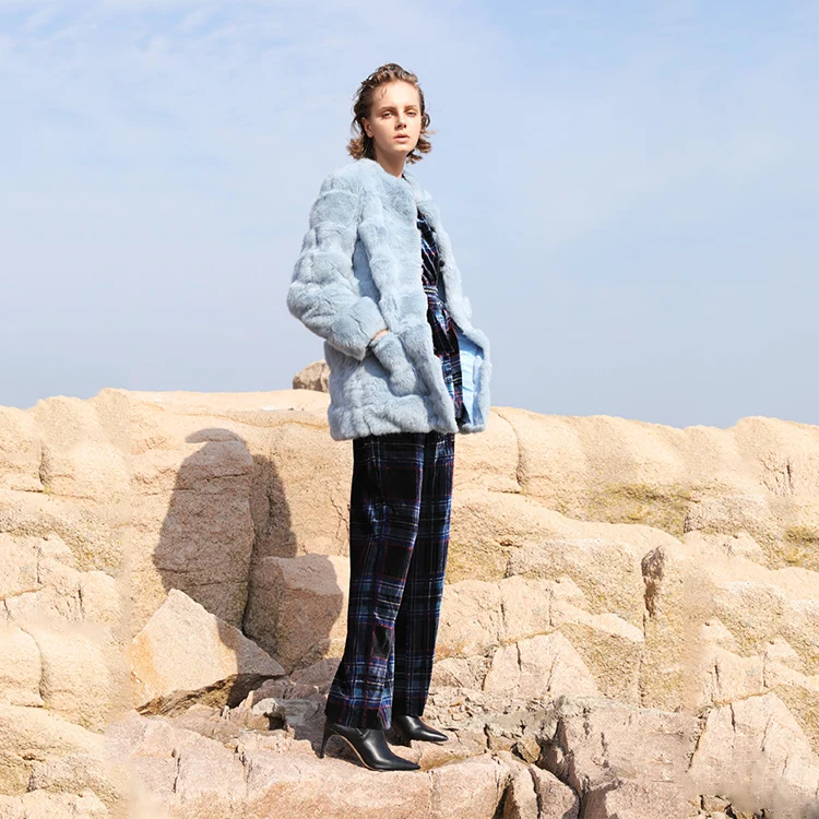 High Quality 100% Real Rex Fur Coats Luxury Oem Service Newly Fur Inner Lining Coat Oem Odm Fur Coats