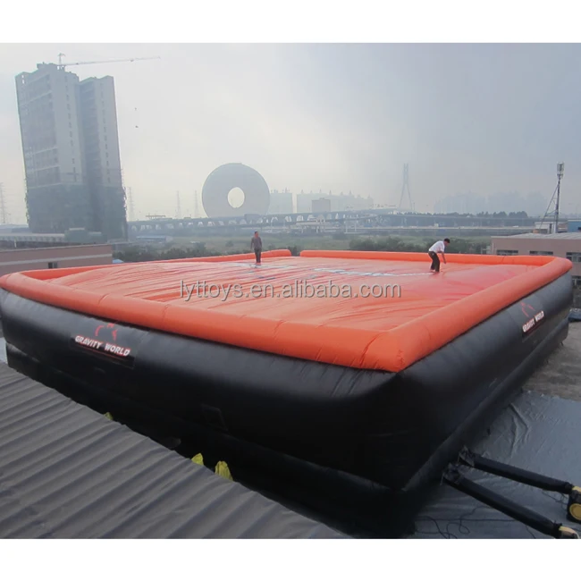 Outdoor inflatable big stunt jumping cushion air bag for bike sport