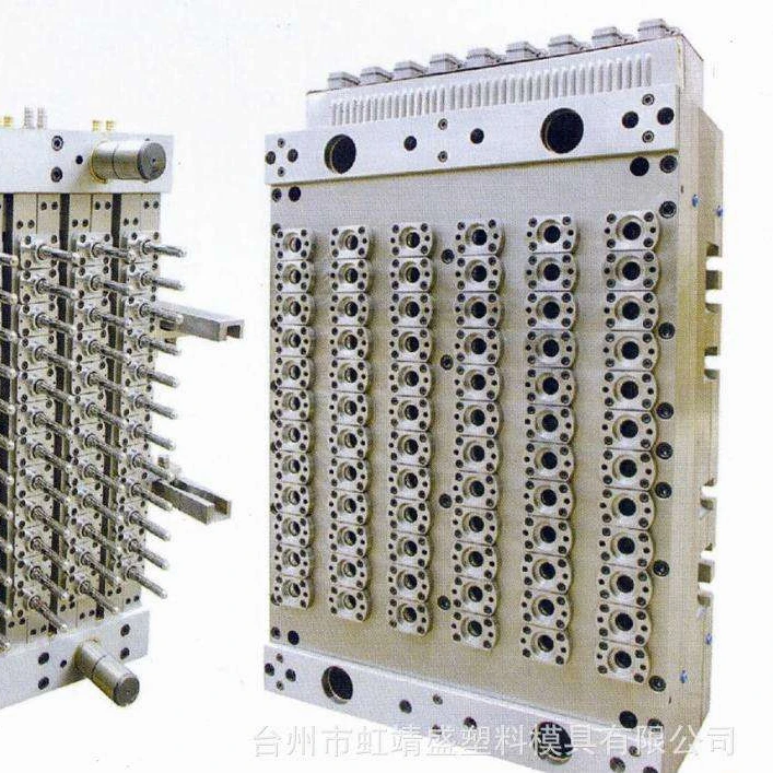 High precision plastic PET preform hot runner mold