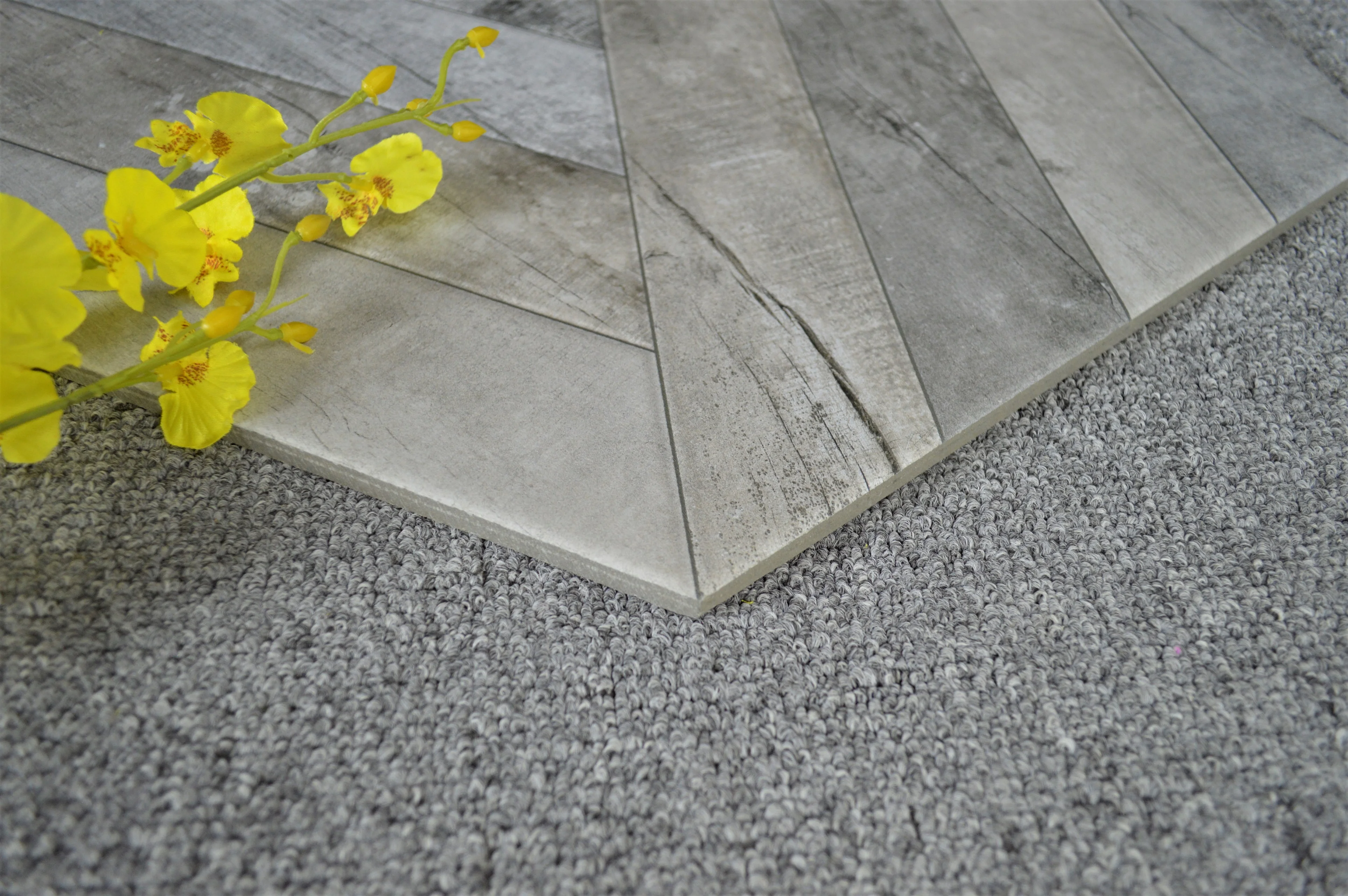 LUSSO Ceramic modern 520x600mm Non-slip Grey Color Rustic Hexagon Porcellanato Commercial Place Floor Tile