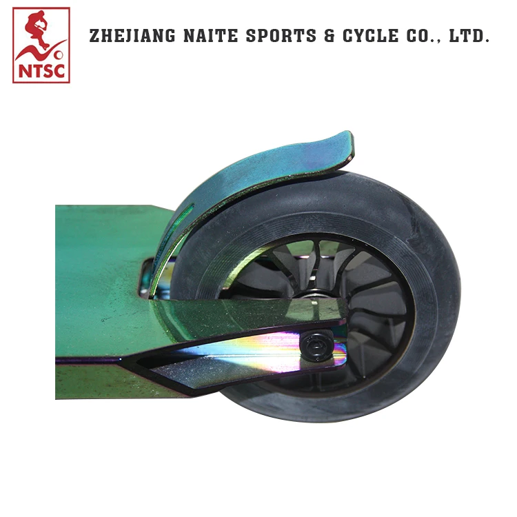 Прямая продажа с завода, индивидуальный Радужный трюковый скутер