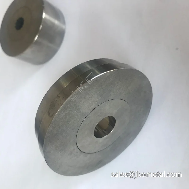 China High Precision cold heading machine screw mold Self-tapping screws mold Dies