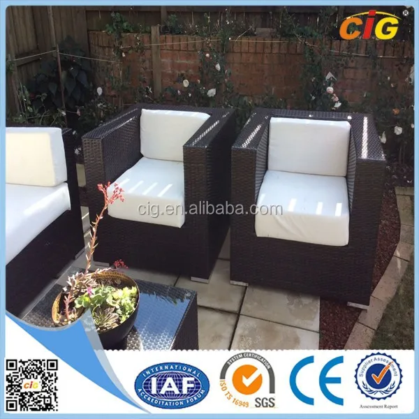 Good quality black and white corner sofa set
