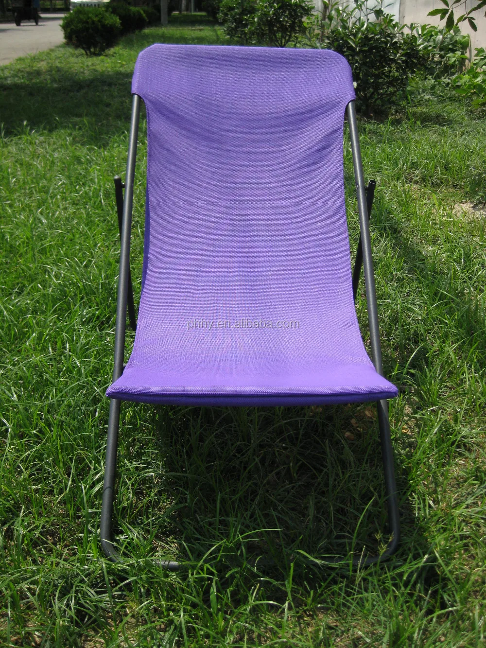 Beach folding chair with taslin fabric and pillow