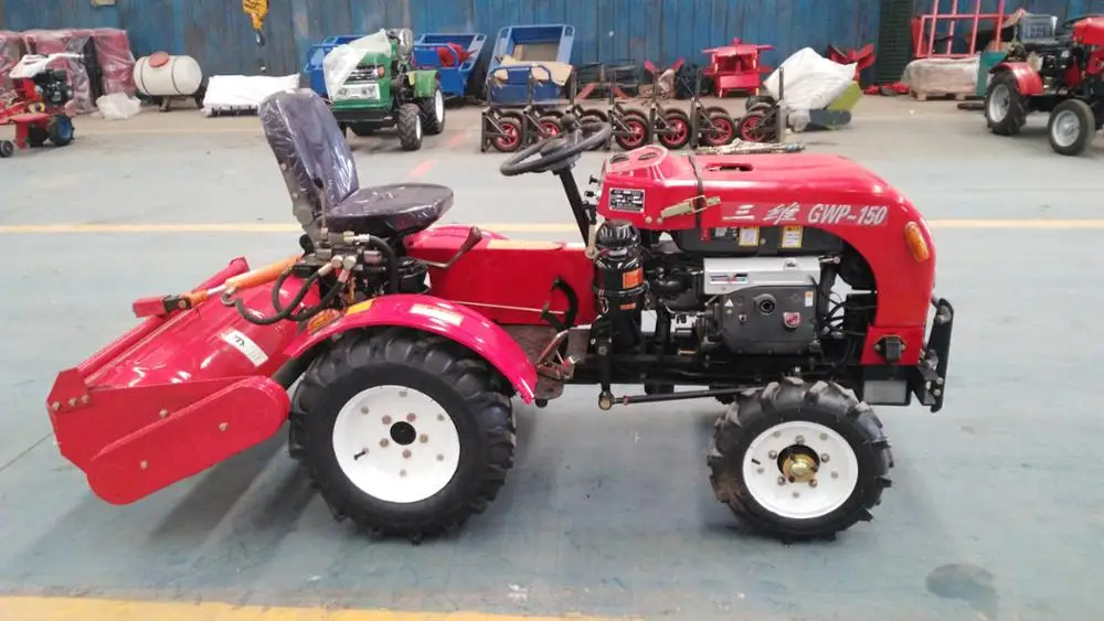 Agricultural four wheel tractor