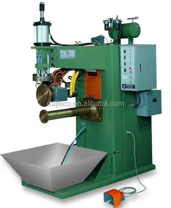 
Horizontal wheel circumferential welding machine 