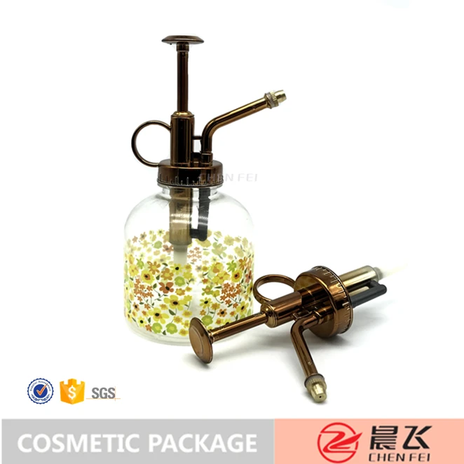 
Vintage Style Spritzer with Bronze Plastic Top Pump One Hand Watering Can Glass Spray Bottle Plant Mister 