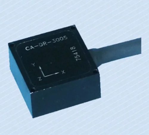 Емкость акселерометров просто питания