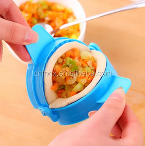 Good design Dumpling Molds / dumpling maker / Ravioli Molds