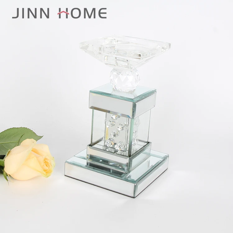 High Quality Clear Glass Candle Holder with Crystal Table Stand Elegant Lantern Design for Home Decoration Easter Year-Round Use