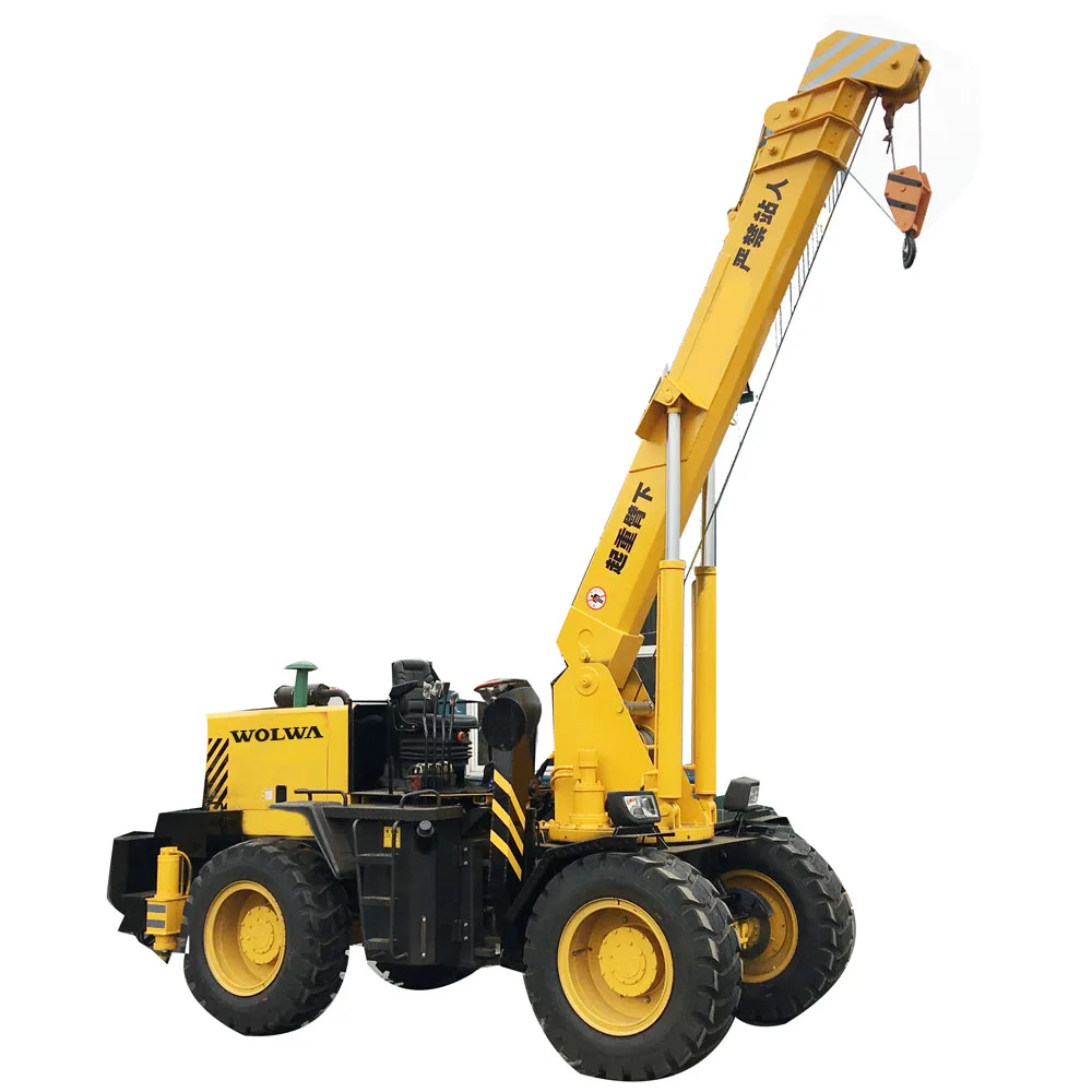 GNQY-Y6 6ton pick and carry crane traveling rough terrain crane for sale